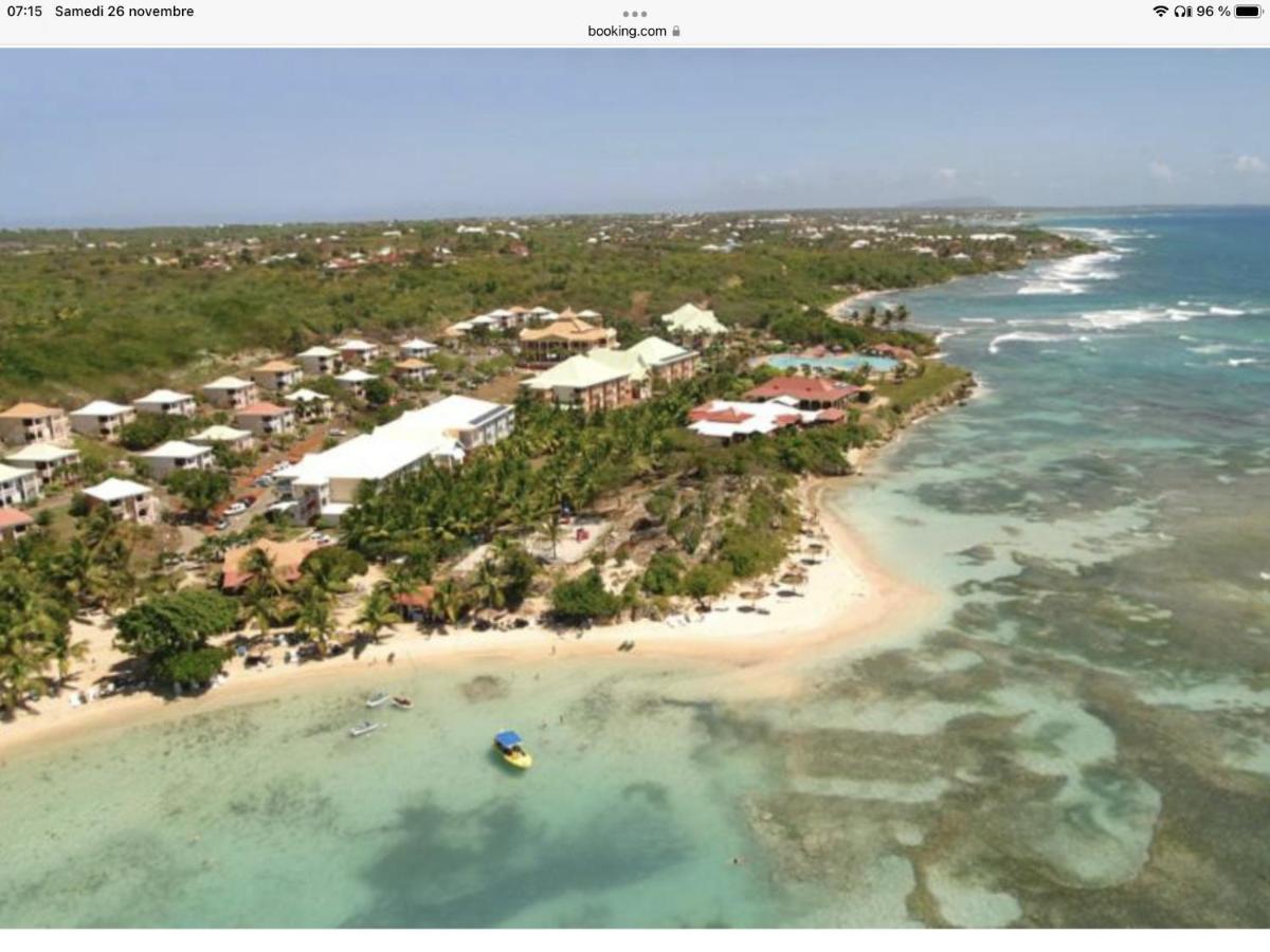 Brin D'Ile Anse Des Rochers Vue Mer A 50 M De La Plage Et Piscine 생프랑수아 외부 사진